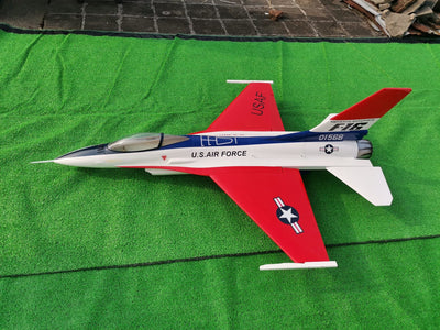Pilot-RC 1/8 F-16 1.81m (71.3″) Fighting Falcon