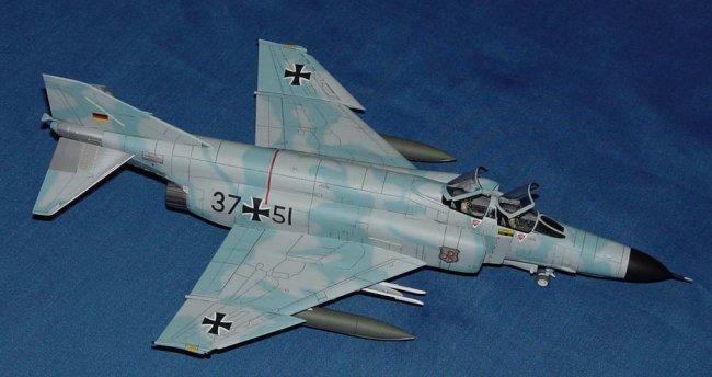 Skymaster F-4 Phantom C(E) ARF  - Scale 1:6 Wingspan: 82.7 ' (2100mm)